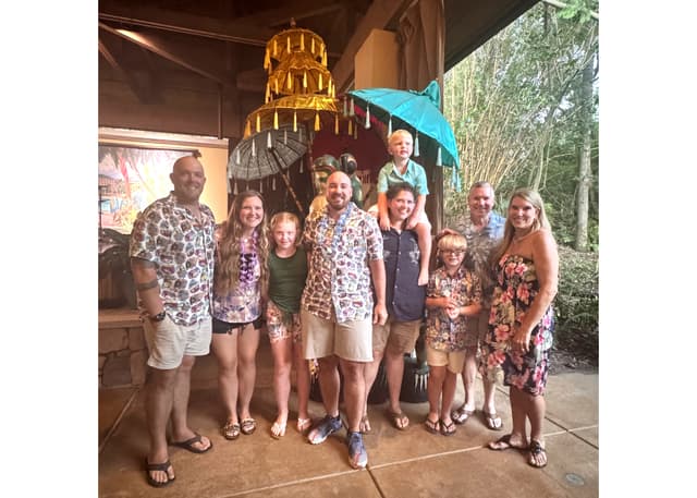 Sadie & Emmet extended family