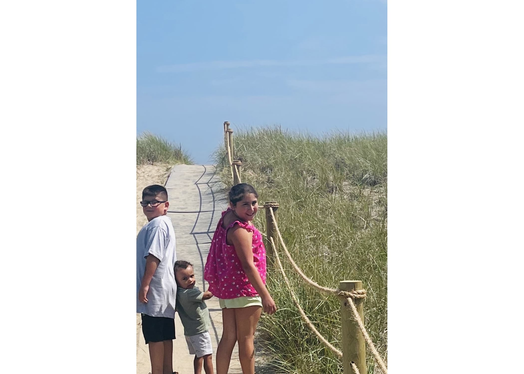 Nicole & Stephen photo 11