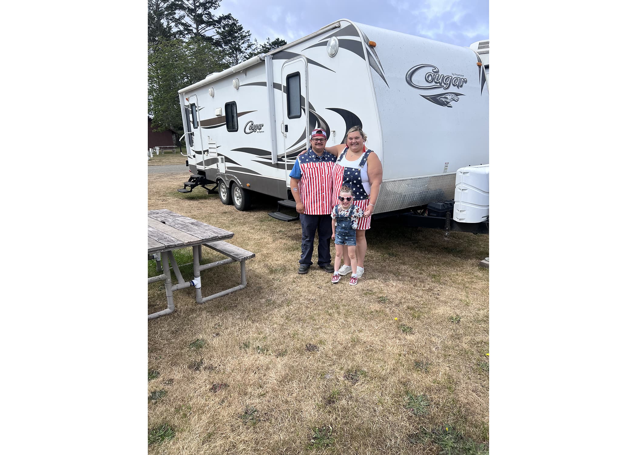 Emily & Noah photo 8