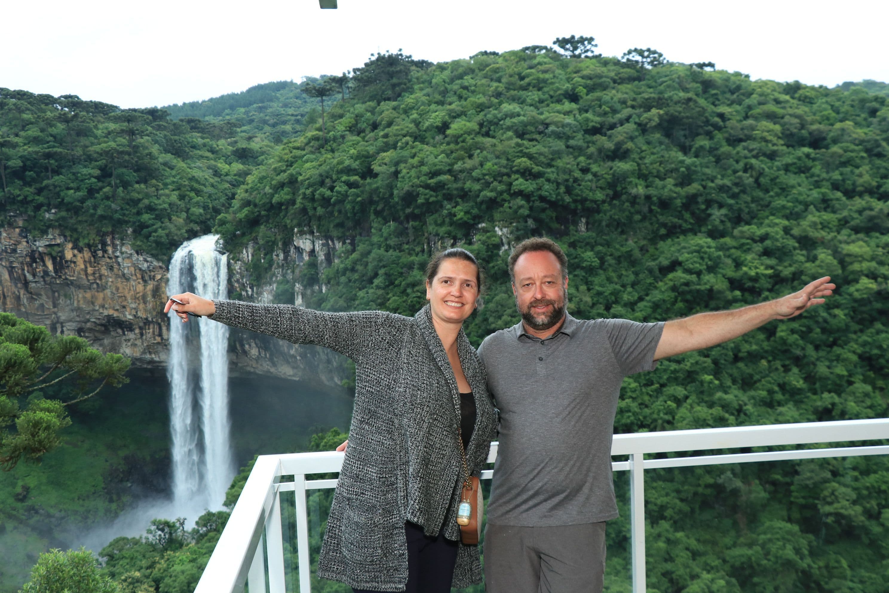 Virigina & Joao (Gustavo)