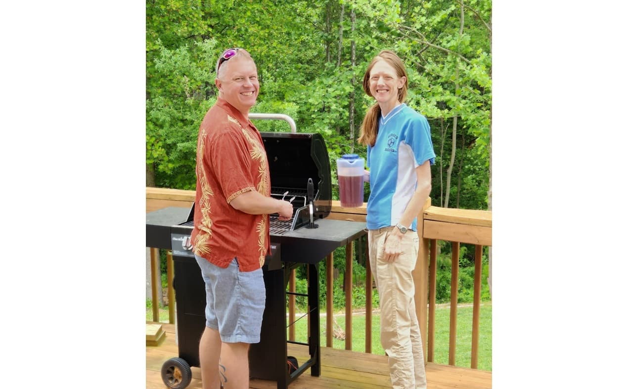 Lisa & Mike photo 6