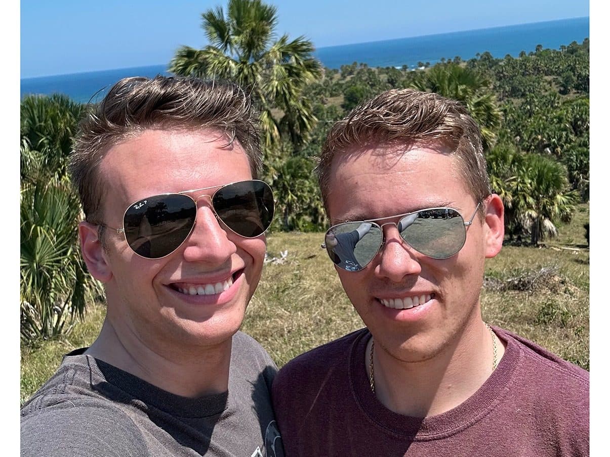 Alex & Jeffrey photo 14