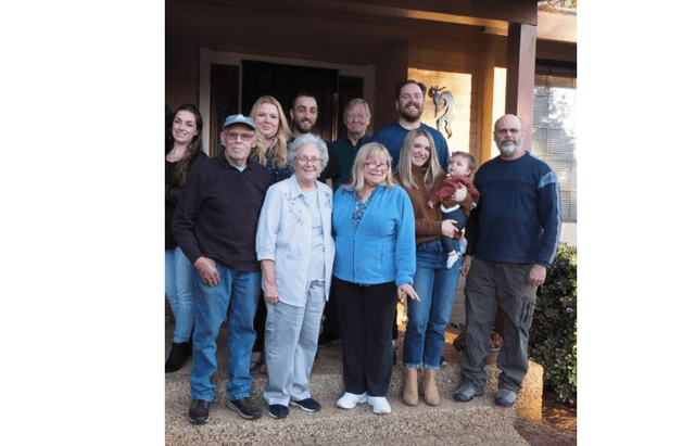 Kathryn & Travis extended family