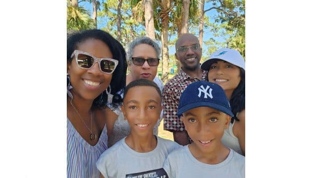 Jessica & Moise extended family