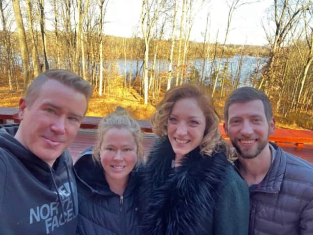 Elizabeth & Jordan extended family