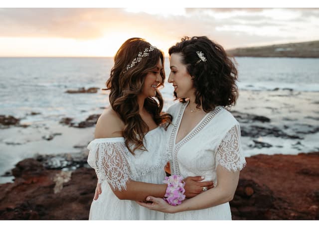 Cristina & Alma