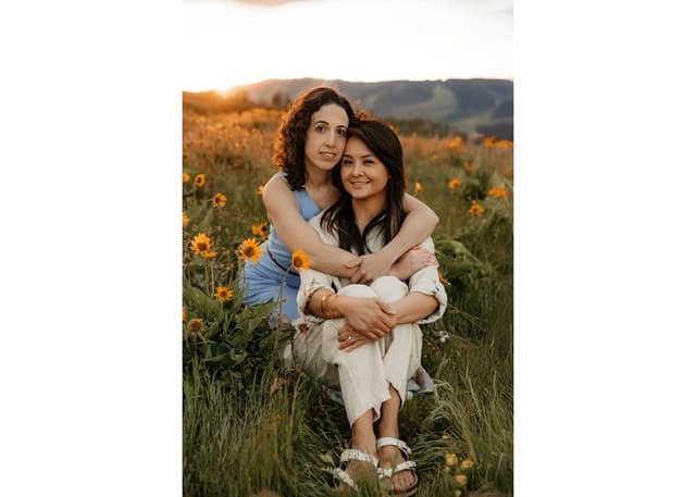 Cristina & Alma